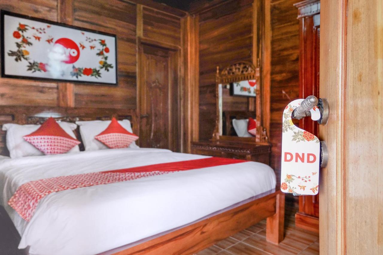 Capital O 892 Grand Pujon View Hotel And Resort Batu  Zewnętrze zdjęcie